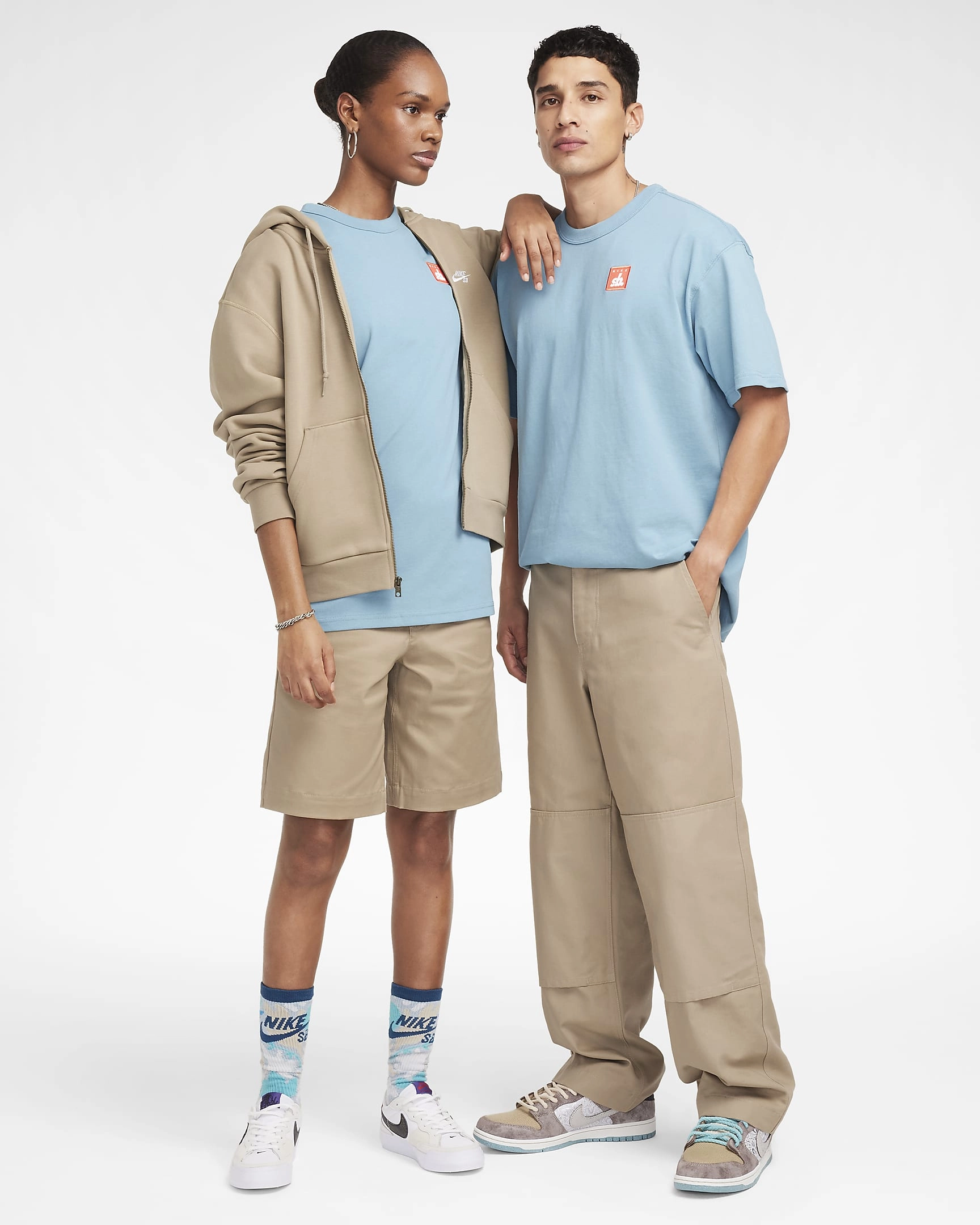 Nike SB Skate T-Shirt: Dein Ride, Dein Style - Streetwear-Ikone für unvergessliche Momente auf dem Board.